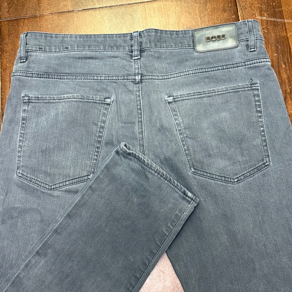 HUGO BOSS Delaware Jeans Mens 36x30 Grey Slim Fit Stretch Denim 50467685